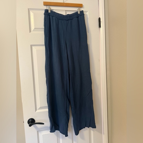 Skims French Terry wide leg pant - small - Picture 4 of 6